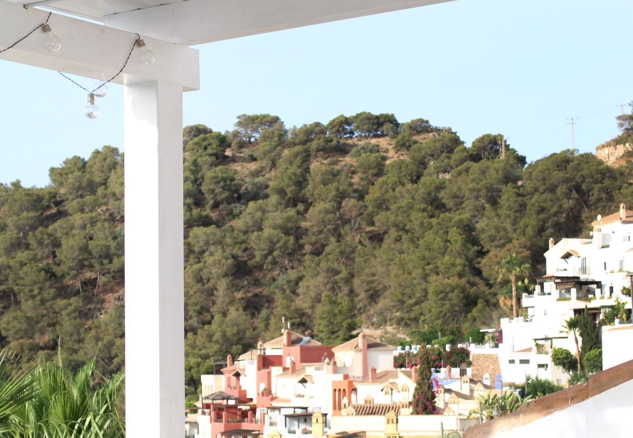 Villa/Dettached house in La Herradura - Beautiful 6 bedrooms House with stunning views